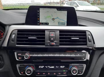 BMW 318d Touring Sportline