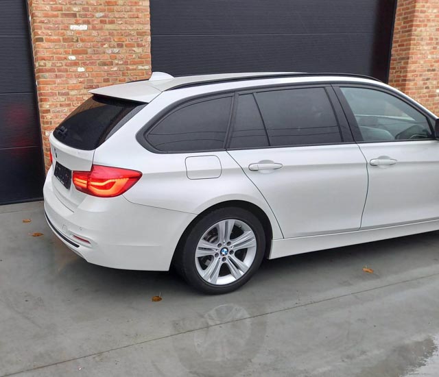 BMW 318d Touring Sportline