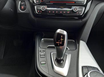 BMW 318d Touring Sportline